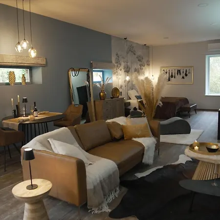 Au Coeur Des Desirs Love hotel Tetaigne
