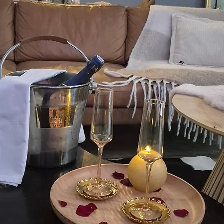Au Coeur Des Desirs Love hotel Tetaigne